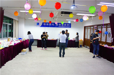 特别的礼 给特别的你|2016年海格物流圣诞party精彩回顾 特别的礼 给特别的你|2016年海格物流圣诞party精彩回顾