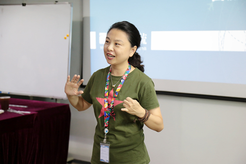 海格物流客服中心旺季动员大会——聚焦服务,迎战旺季 海格物流客服中心旺季动员大会——聚焦服务,迎战旺季