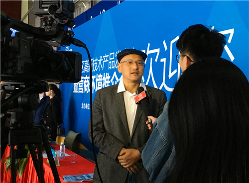 高交会|盐田区高新技术产品发布暨营商环境推介会成功举行,海格物流签约恒益大通 高交会|盐田区高新技术产品发布暨营商环境推介会成功举行,海格物流签约恒益大通